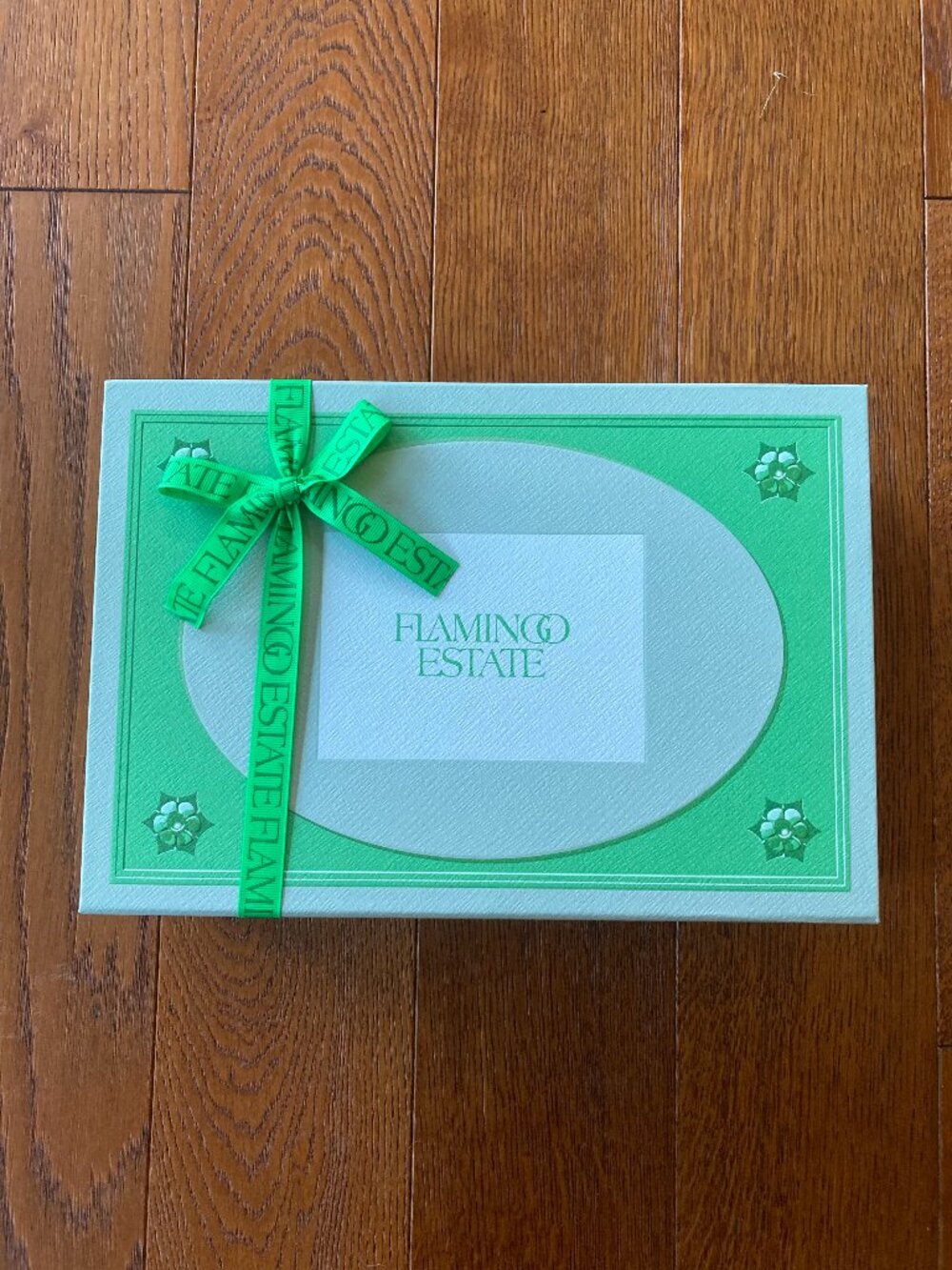 FLAMING ESTATE signature gift box - MEDIUM